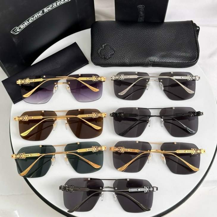 Picture of Chrome Hearts Sunglasses _SKUfw70121058fw